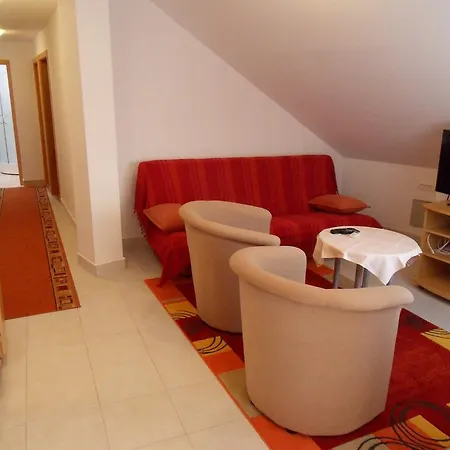 Apartment Petricevic 2