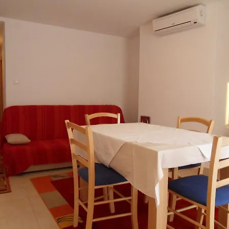 شقة Petricevic 2 *